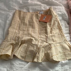 Brand new skirt